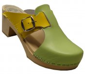 Vitsippa - Green & yellow leather on a natural high (7 cm) base